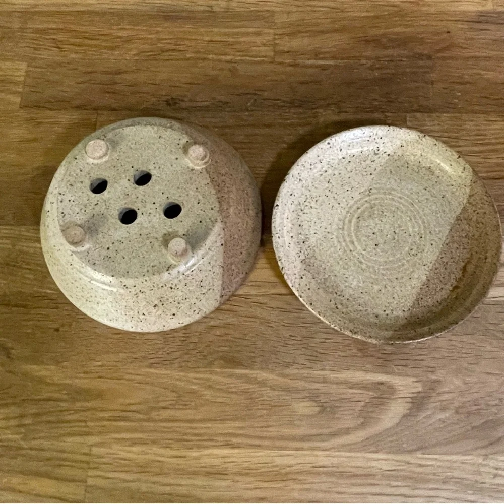 Cedar Creek Craftworks Stoneware Soap Dish Set